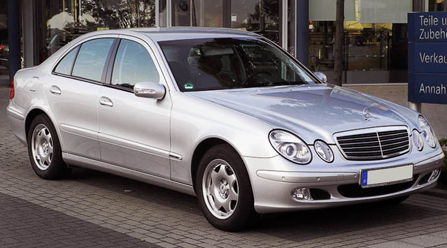 Sekelumit Sejarah Mercedes-Benz 