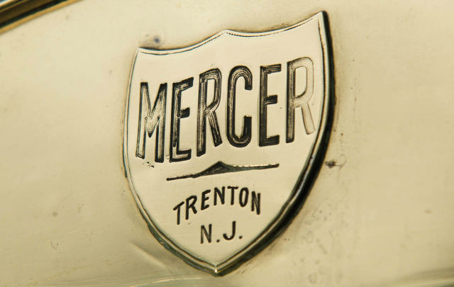 Mercer Type 35R Raceabout: Mobil Tercepat di Era 1990-an  