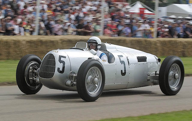 Auto Union Type C Legendaris Siap Tampil di Goodwood FoS 2016  