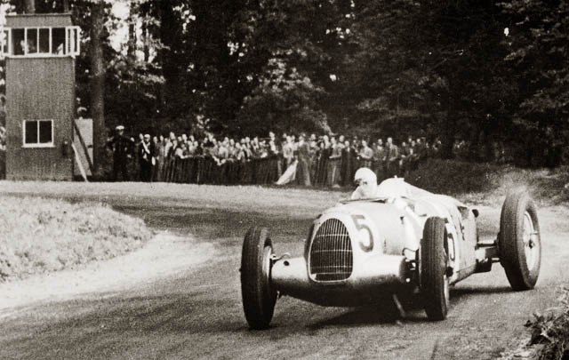 Auto Union Type C Legendaris Siap Tampil di Goodwood FoS 2016  