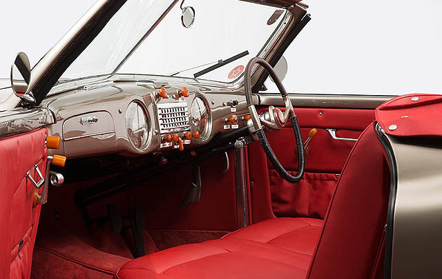 Alfa Romeo 6C-2500 SS Super-Langka Ini Siap Dilelang  