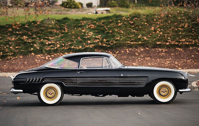 Cadillac Series 62 Coupe Super-Langka Ini Cari Pemilik Baru  