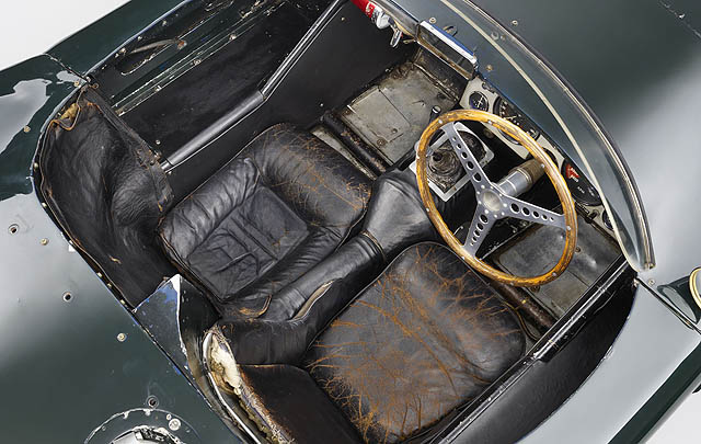 Jaguar C-Type Eks Sir Stirling Moss Siap Dilelang  