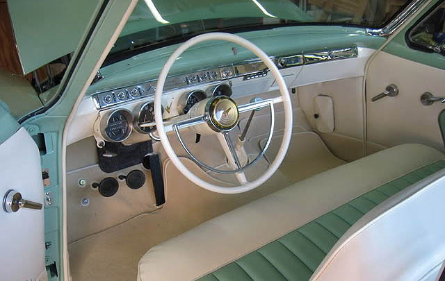Studebaker Custom Pickup 1953: Modifikasi Klasik Eksotis  