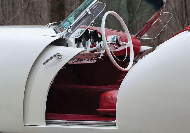 Kaiser-Darrin Roadster Super-Langka Siap Dilelang