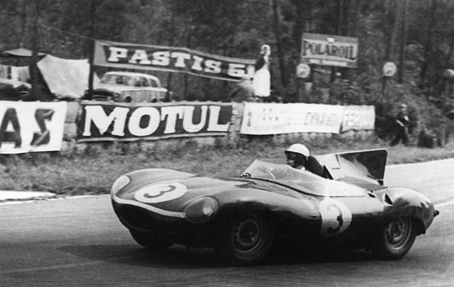 Mengapa Jaguar D-Type Memiliki Sirip Belakang?  