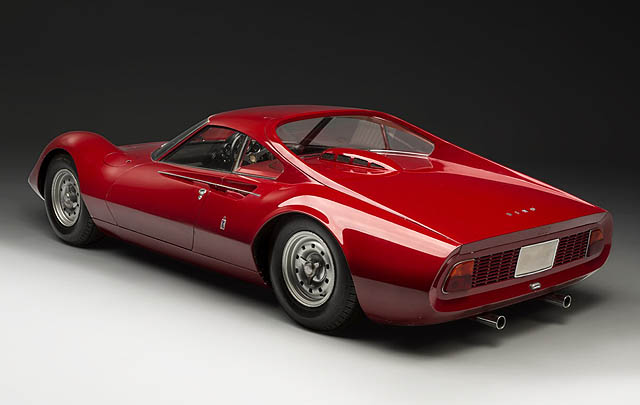 Mobil Konsep Ferrari Dino Orisinal Siap Dilelang 