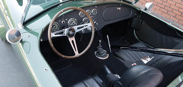 Shelby Cobra Super-Langka Sukses Dilelang Rp 18,6 Miliar