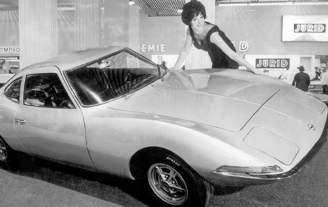 Opel Experimental GT (1965): Bayi Corvette dari Eropa  