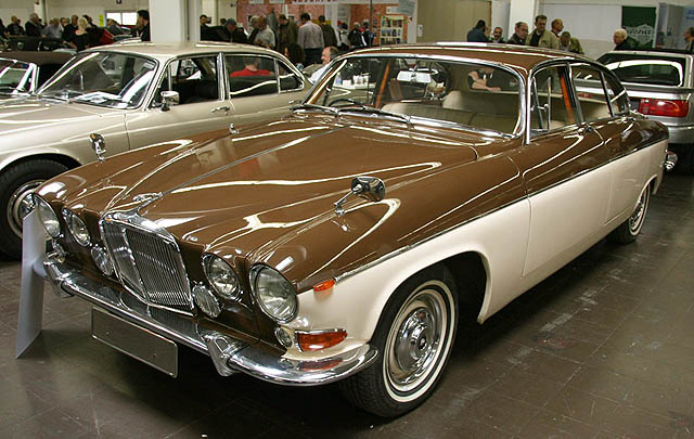 Klasik & Langka: Jaguar 420G 1966  