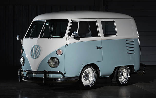 VW Kombi 'Shorty' 1966 Unik Cari Pemilik Baru  