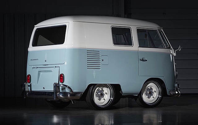 VW Kombi 'Shorty' 1966 Unik Cari Pemilik Baru  