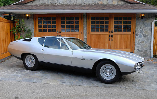 Konsep Retro Unik: Jaguar Pirana by Bertone 1967  