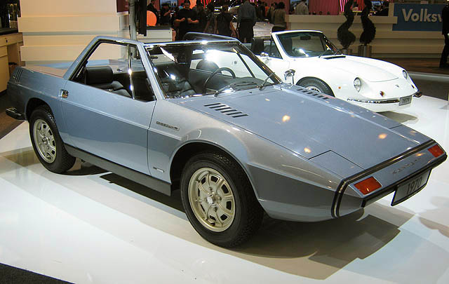 Konsep Retro Unik: Volkswagen Karmann Cheetah by Italdesign  