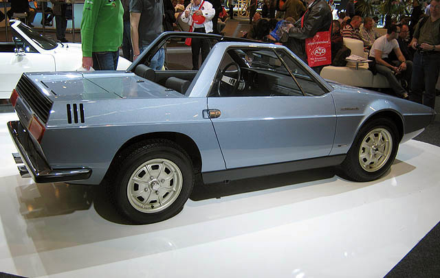 Konsep Retro Unik: Volkswagen Karmann Cheetah by Italdesign  