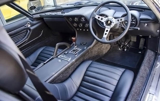 Lamborghini Miura P400S Eks Rod Stewart Dijual  