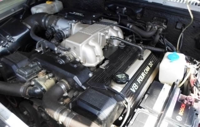 Mercedes 220D Pickup Bermesin Lexus V8 Dijual  