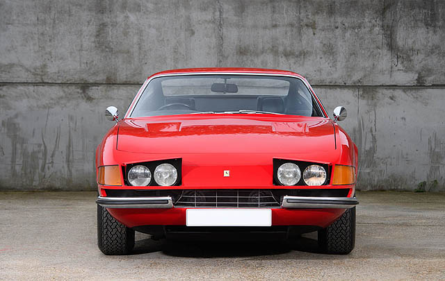 Ferrari Daytona Eks Elton John Siap Dilelang