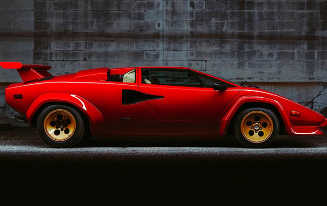 Lamborghini Countach LP500S Langka Segera Dilelang