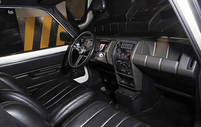 Renault 5 Turbo II Istimewa Siap Dilelang  
