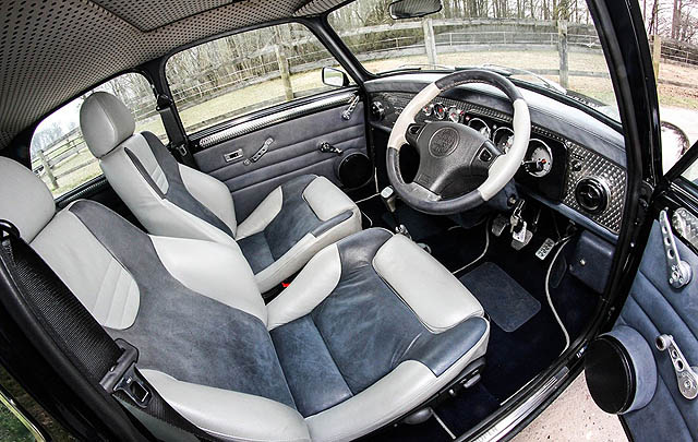 Mini Cooper Terakhir Eks John Cooper Dijual  