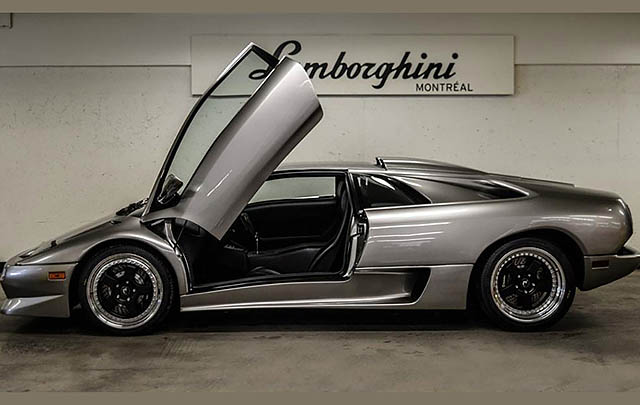 Lamborghini Diablo SV yang Baru Tempuh 1,8 Km Ini Dijual  