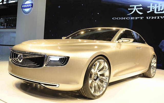 Berbasis Concept Universe, Volvo S90 Terbaru Disiapkan  