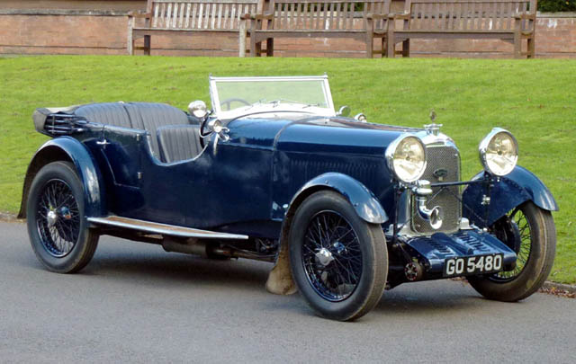 Puluhan Mobil Klasik Inggris Siap Dilelang H&H Auctions 
