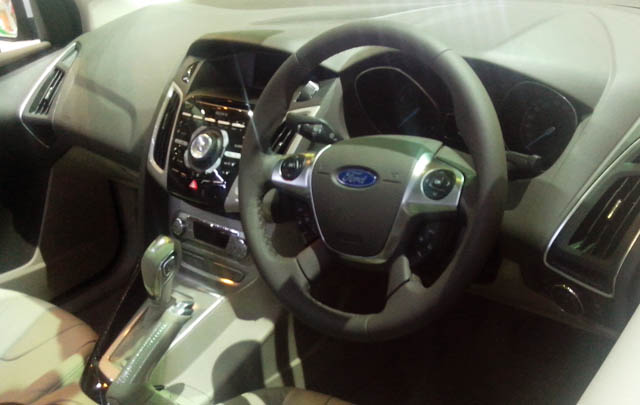 Ford Hadirkan Inovasi 'Safe and Smart' di IIMS 2014  