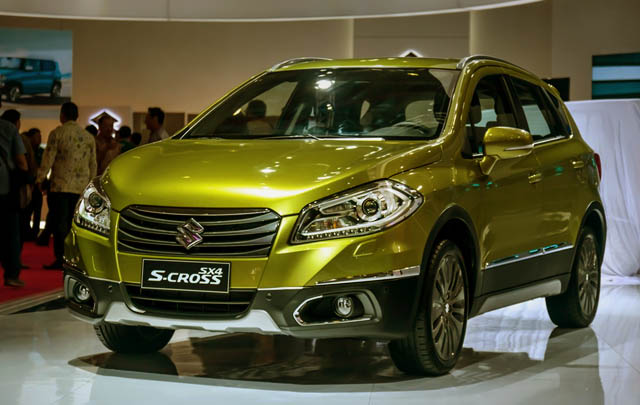 Suzuki SX4 S-Cross Debut di IIMS 2014  
