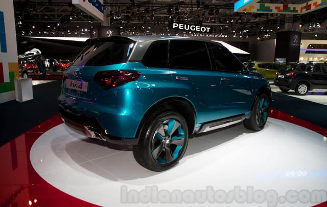 Suzuki iV-4 Concept Tampil di Moscow Auto Show 2014  