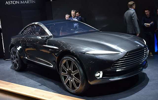 Aston Martin DBX Concept Debut di Geneva 2015  