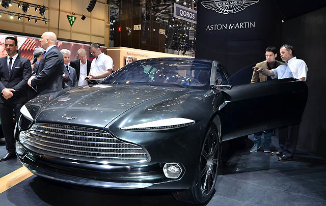 Aston Martin DBX Concept Debut di Geneva 2015  