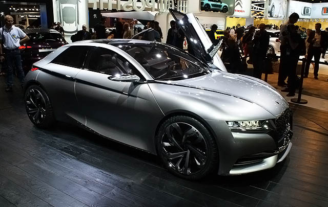 DS Divine Concept Debut Perdana di Paris Motor Show 2014  