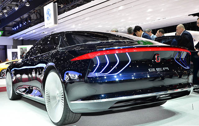 Italdesign Giugiaro GEA Concept Tampil di Geneva 2015  