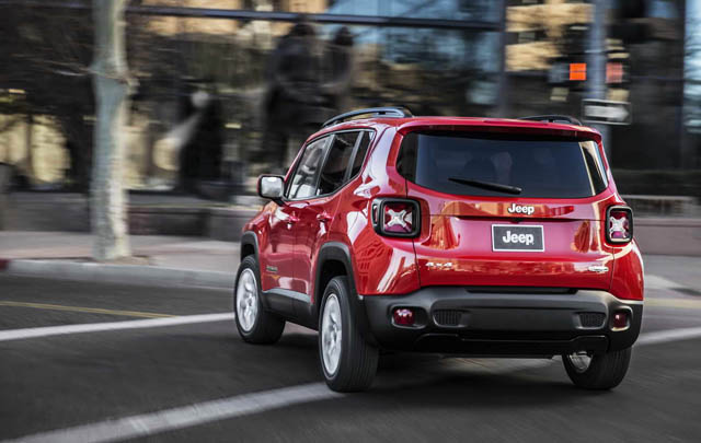 The Rolling Stones Lelang Jeep Renegade untuk Amal  