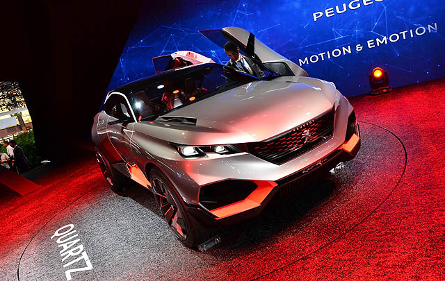 Uniknya Peugeot Quartz Concept di Paris Motor Show 2014  