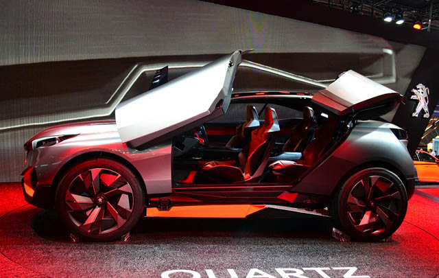 Uniknya Peugeot Quartz Concept di Paris Motor Show 2014  