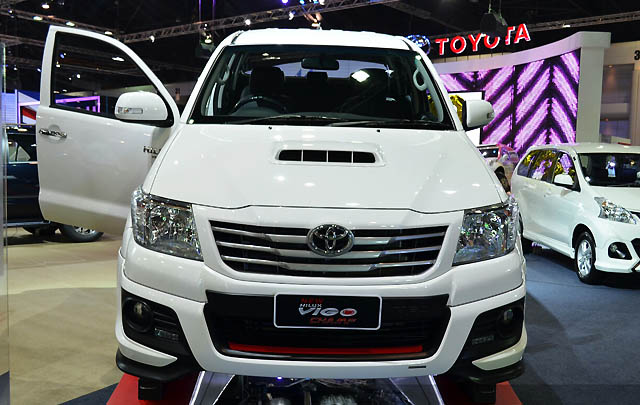 Toyota Hilux Vigo TRD Sportivo Tampil di Thailand Motor Expo  