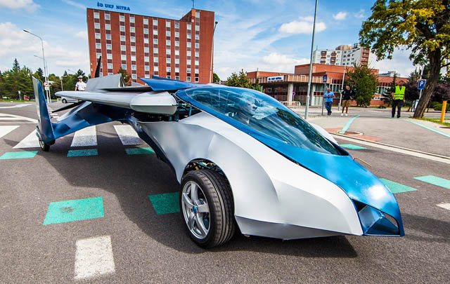 Ini Dia Aeromobil 3.0, Mobil 'Roadster' yang Bisa Terbang!  