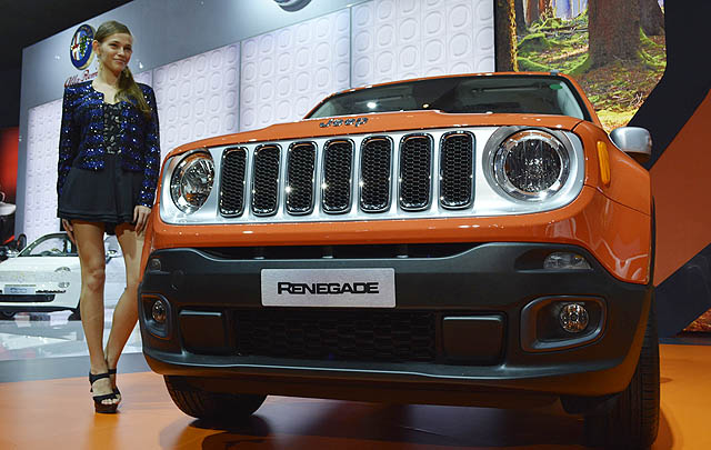 All-New Jeep Renegade 2015 Resmi Meluncur di IIMS 2015