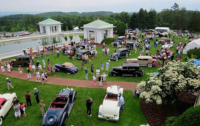 Dari Ajang 'The Elegance at Hershey 2015'