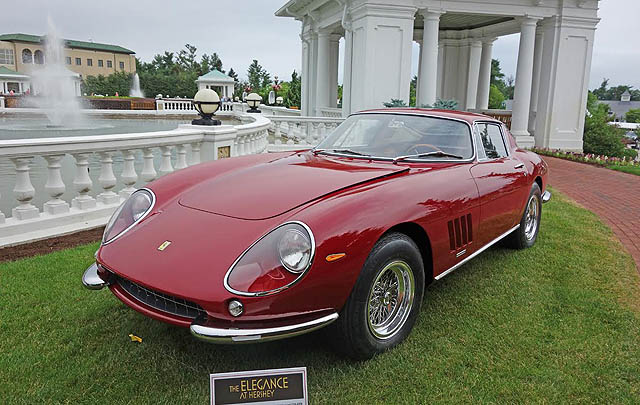 Dari Ajang 'The Elegance at Hershey 2015'