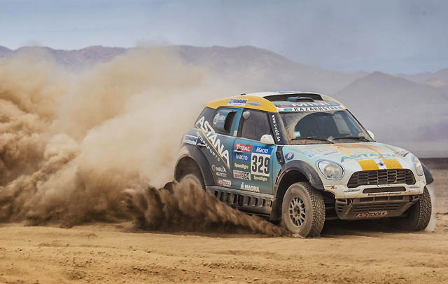 MINI Kembali Menangkan Reli Paris-Dakar 2015  