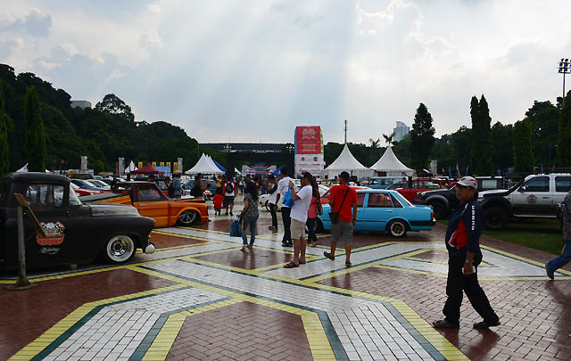 Pasar Jongkok Otomotif (PARJO) 2015 Sukses Digelar  