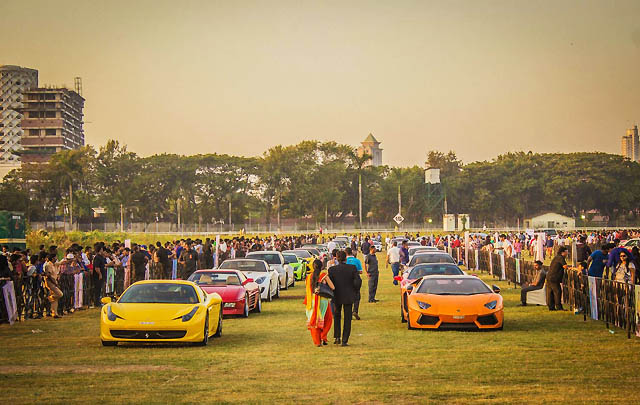 Ajang 'Parx Super Car Show 2015' Digelar di India  