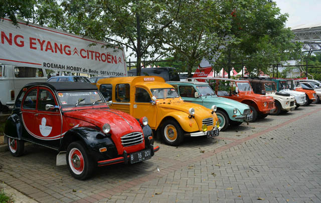 'Kopdar Awal Tahun Retro-Classic 2015' TRC Sukses Digelar  