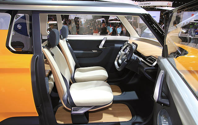 'Kei Car' Unik, Suzuki Mighty Deck Debut di Tokyo Motor Show