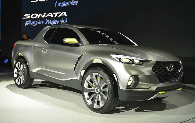 Hyundai Santa Cruz Crossover Rilis di Detroit Motor Show 2015  