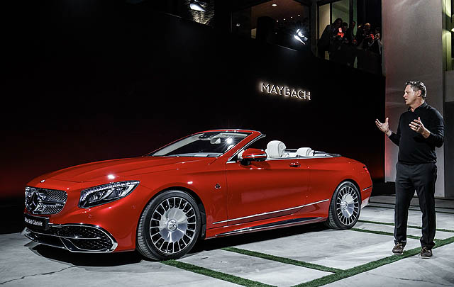 Mercedes-Maybach S650 Cabriolet Debut di LA Auto Show 2016  